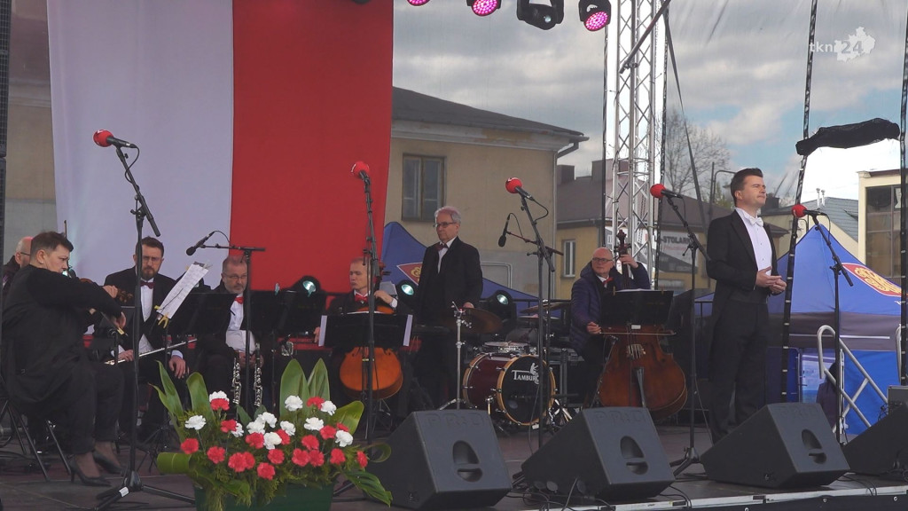 Końskie: Klasyczny koncert na 3 Maja. Posłuchajcie fragmentów [wideo, zdjęcia]
