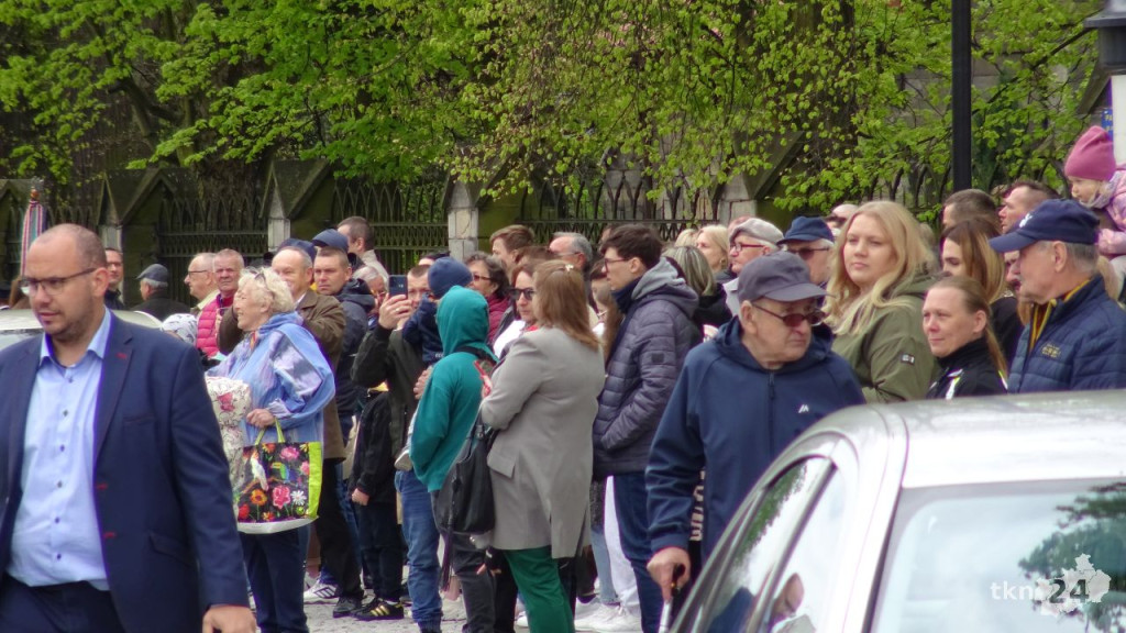 Końskie: Pierwsze takie święto na rynku! 232. rocznica Uchwalenia Konstytucji 3 Maja [wideo, zdjęcia]