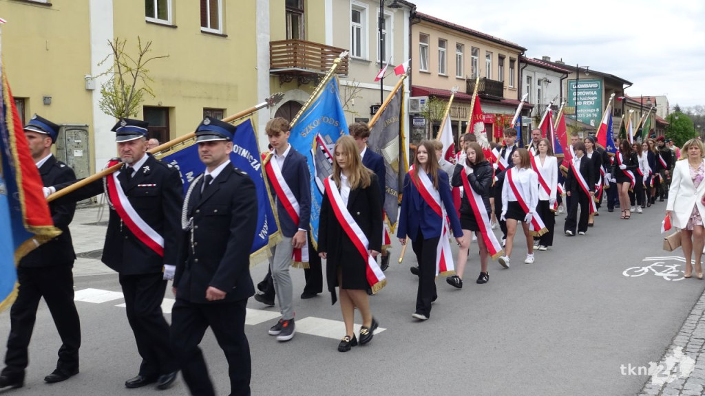 Końskie: Pierwsze takie święto na rynku! 232. rocznica Uchwalenia Konstytucji 3 Maja [wideo, zdjęcia]