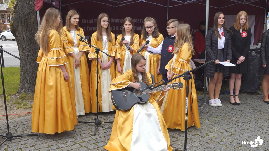 Tak radoszyczanie świętowali 232. rocznicę uchwalenia Konstytucji 3 Maja [wideo, zdjęcia]