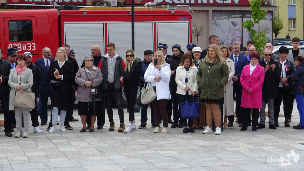 Końskie: Pierwsze takie święto na rynku! 232. rocznica Uchwalenia Konstytucji 3 Maja [wideo, zdjęcia]