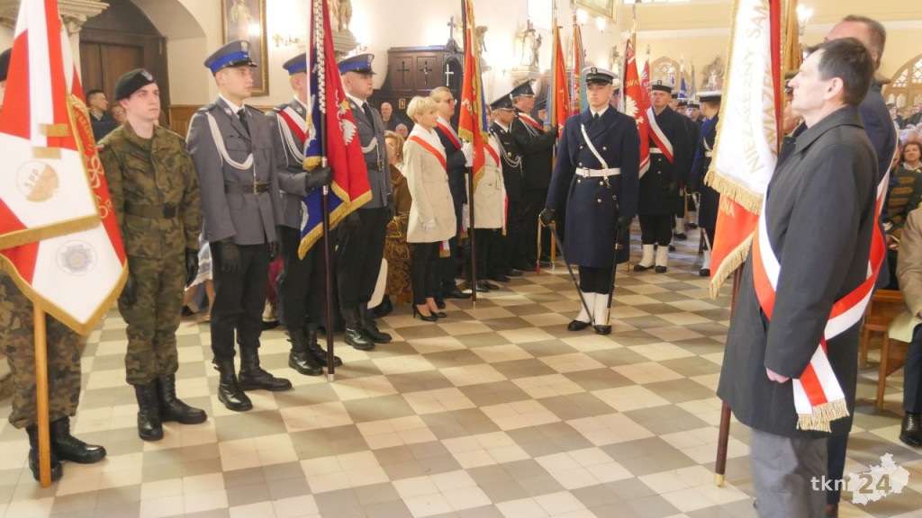 Końskie: Pierwsze takie święto na rynku! 232. rocznica Uchwalenia Konstytucji 3 Maja [wideo, zdjęcia]