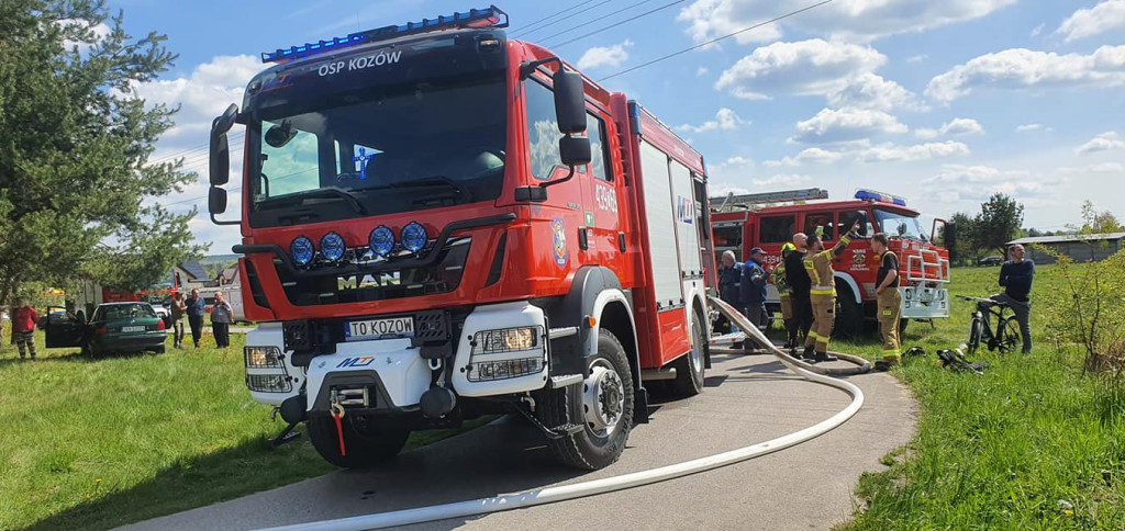 Pożar domu w Matyniowie. Jest poszkodowany [zdjęcia]