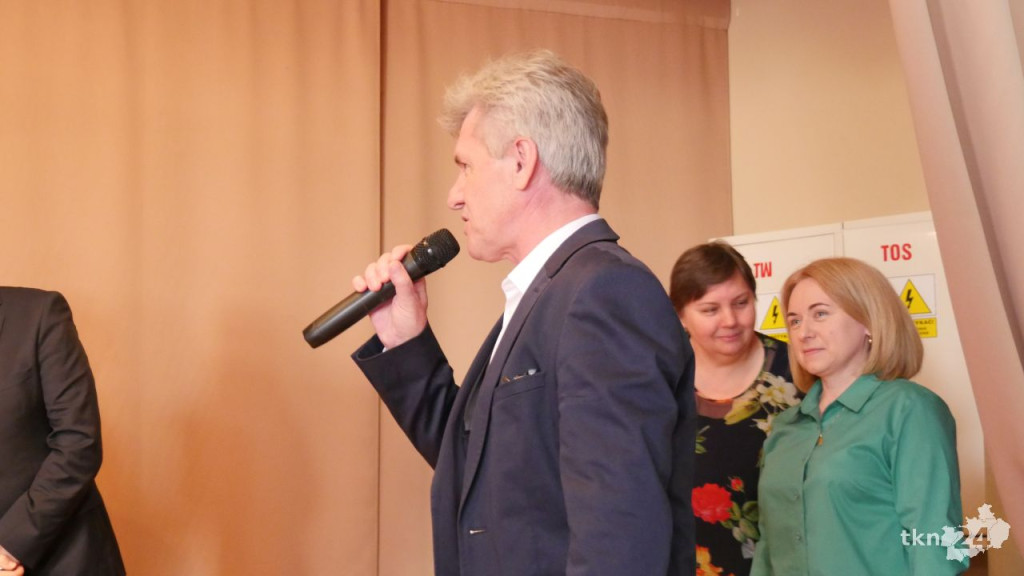 Językowe zmagania o `Złote Pióro` [wideo, zdjęcia]