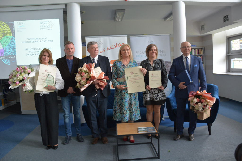 Konecka Biblioteka i burmistrz Obratański nagrodzeni w Kielcach [zdjęcia]