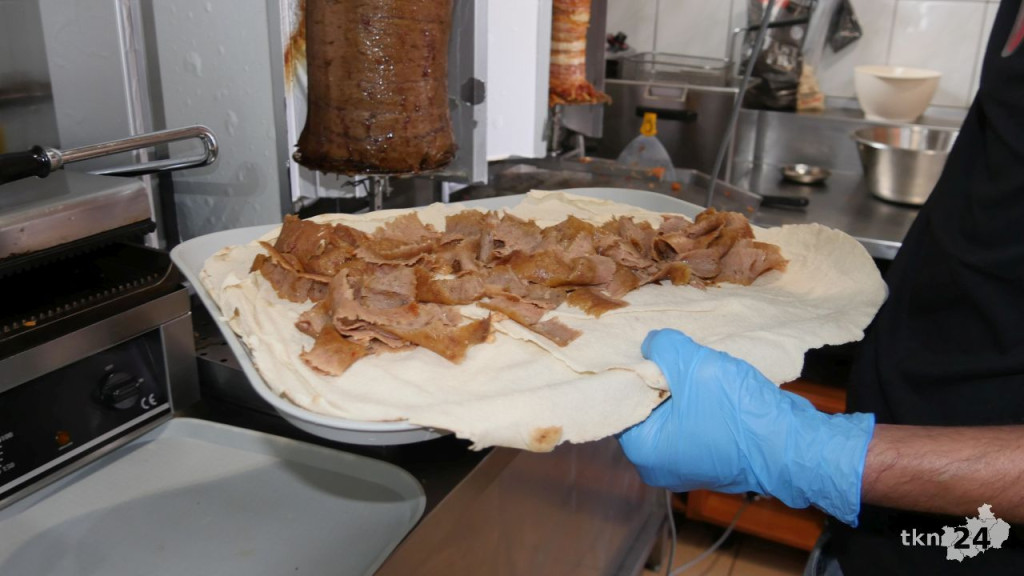 Kebabian z letnim ogródkiem i nowymi godzinami otwarcia! [wideo, zdjęcia]
