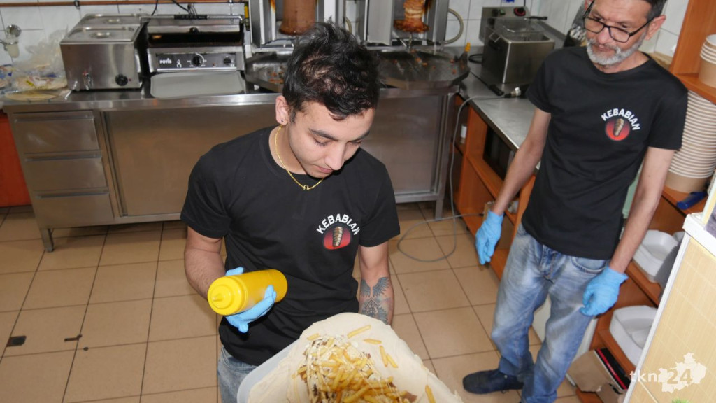 Kebabian z letnim ogródkiem i nowymi godzinami otwarcia! [wideo, zdjęcia]