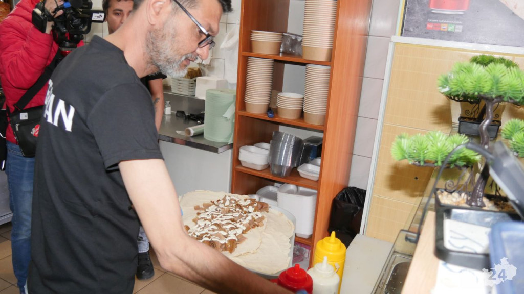Kebabian z letnim ogródkiem i nowymi godzinami otwarcia! [wideo, zdjęcia]