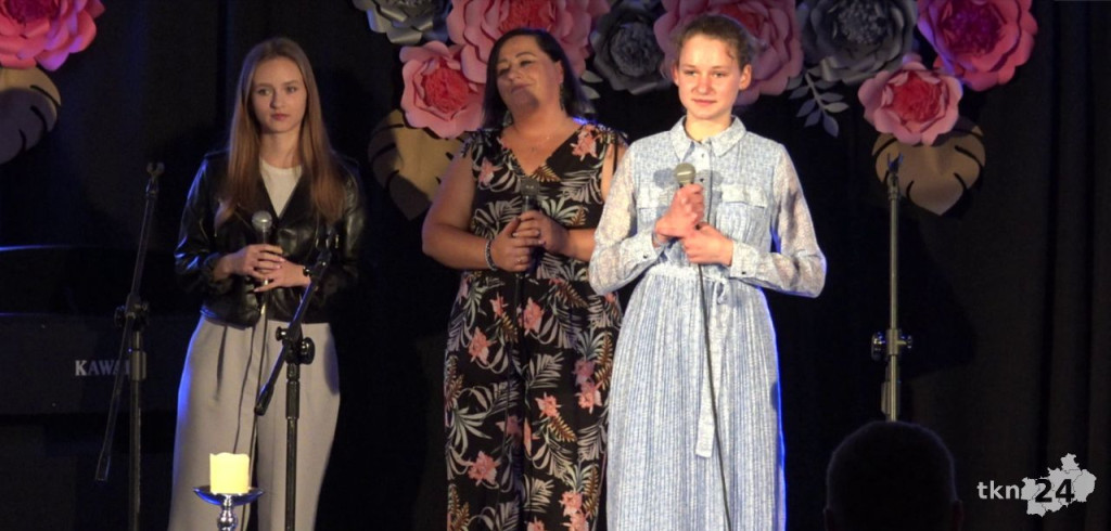 Nie ma jak u mamy. Wokaliści Studia Piosenki Vocalove w pięknym koncercie [wideo, zdjęcia]
