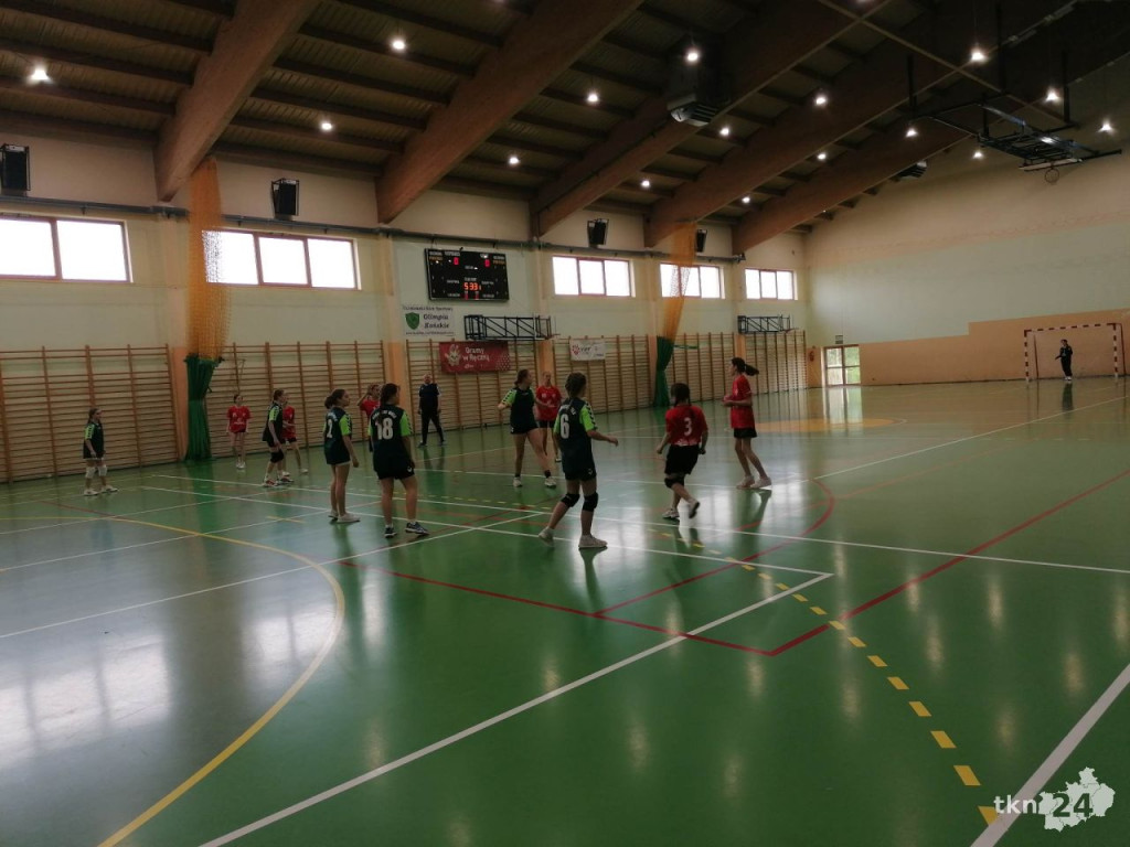Stadnicka Wola wygrywa majowy turniej Olimpii Końskie [wideo, zdjęcia]