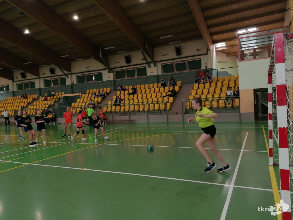 Stadnicka Wola wygrywa majowy turniej Olimpii Końskie [wideo, zdjęcia]