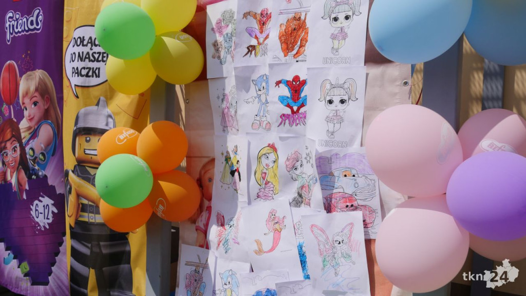 Sonic, SpongeBob, Wednesday! Najmłodsi zachwyceni festynem przy Centrum Zabawek [wideo, zdjęcia]