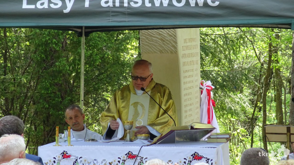 Spotykają się w Piekle by wspominać pomordowanych przez Niemców [wideo, zdjęcia]