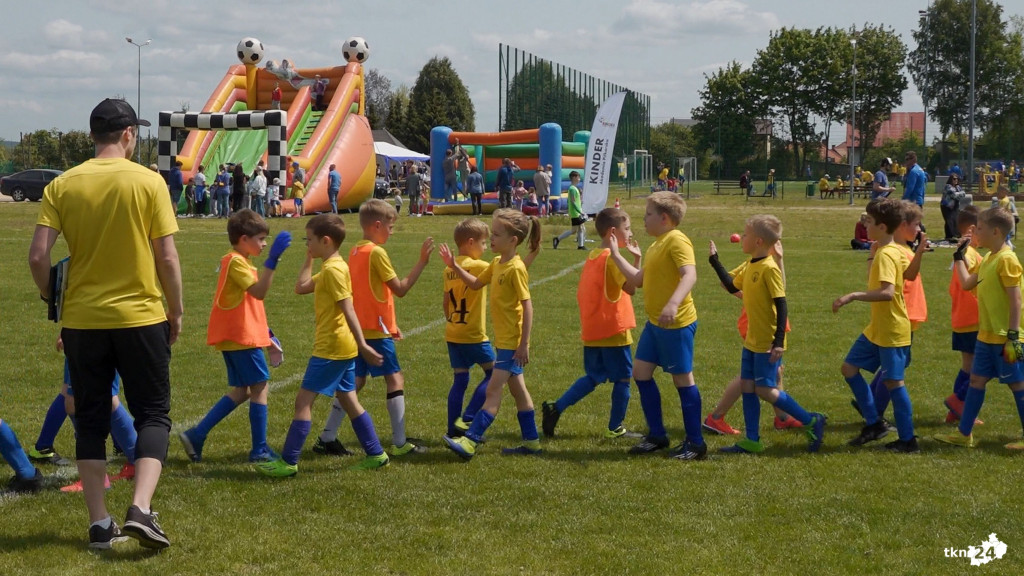 Championsi znów rywalizowali w Końskich. Grali też dla Bruna [wideo, zdjęcia]