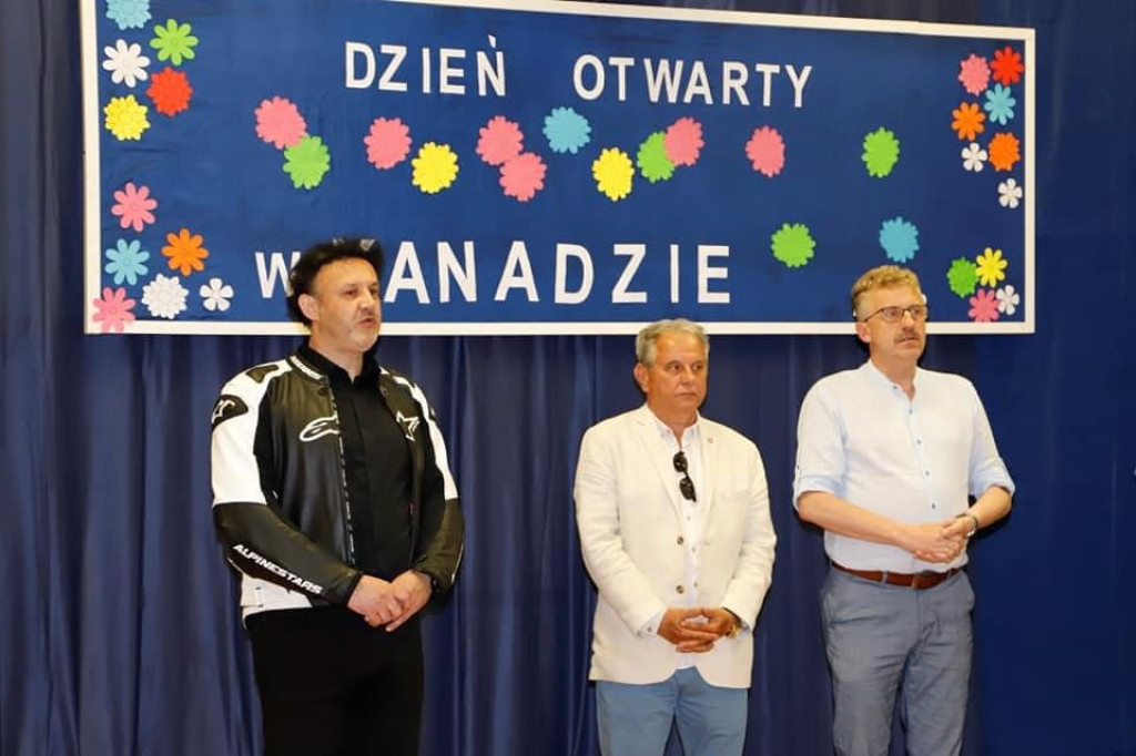 Wybierz zawód! Kanada zaprasza w swoje szeregi [wideo, zdjęcia]