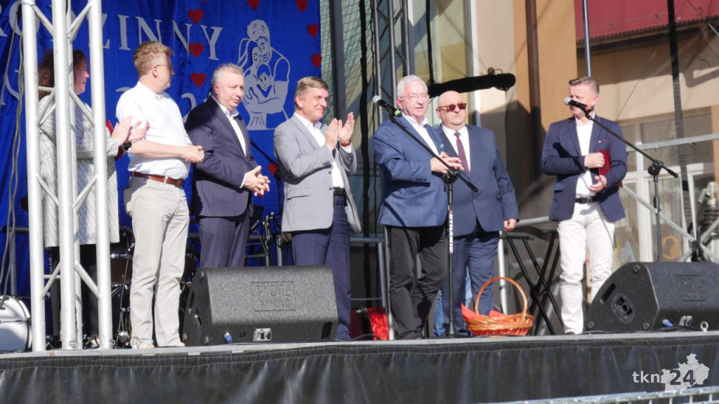 Zenek porwał czermińską publiczność. Rodzinny festyn z wielką frekwencją [wideo, zdjęcia]