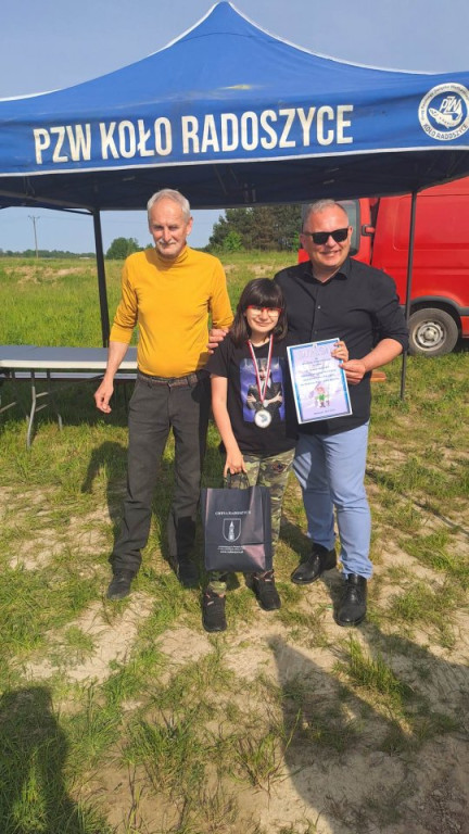 Wędkowanie na Dzień Dziecka w Radoszycach [zdjęcia]