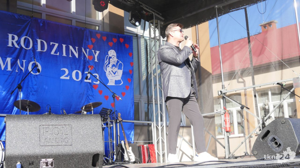 Zenek porwał czermińską publiczność. Rodzinny festyn z wielką frekwencją [wideo, zdjęcia]