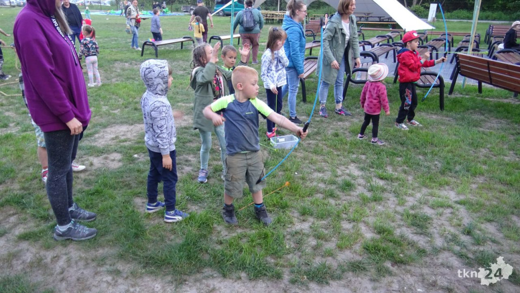 Noc dla całych rodzin. Urwisy zawładnęły Maleńcem [wideo, zdjęcia]