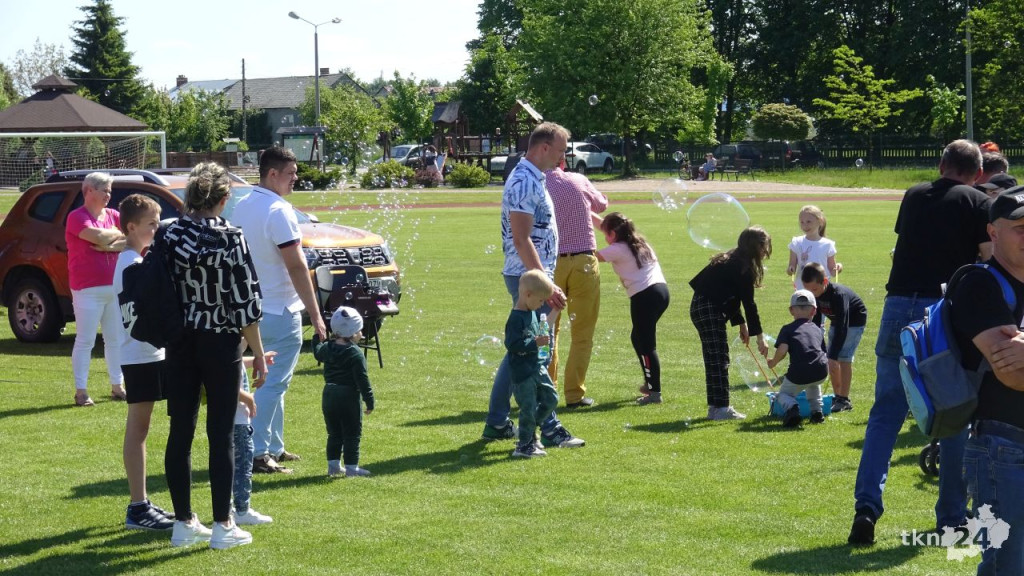 Ekologicznie i sportowo na Dzień Dziecka w Radoszycach [wideo, zdjęcia]
