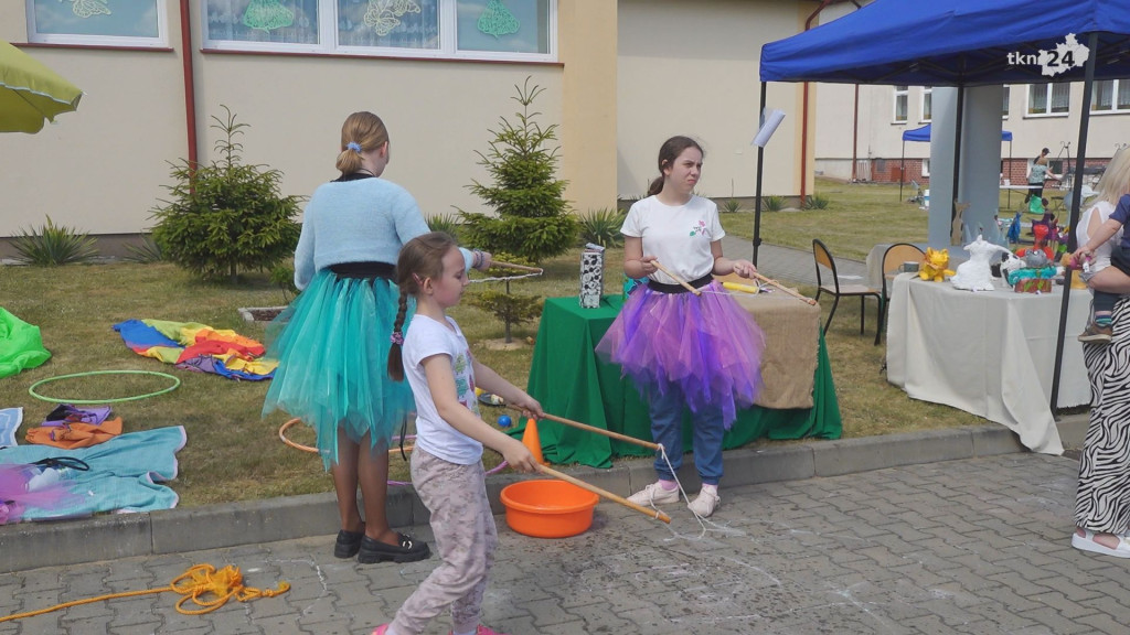 Kolorowo i radośnie na Dniu Dziecka w Gowarczowie [wideo, zdjęcia]