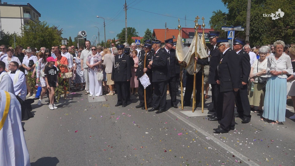 Boże Ciało 2023 w Końskich [wideo, zdjęcia]
