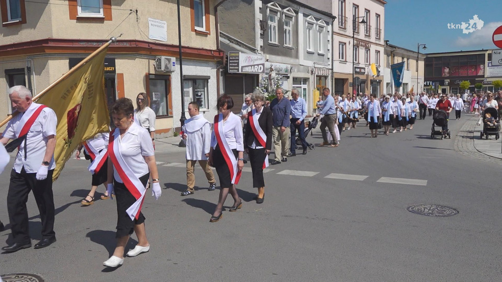 Boże Ciało 2023 w Końskich [wideo, zdjęcia]