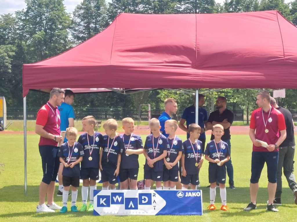 Radoszyce Summer Cup. Najmłodsi piłkarzy rywalizowali na murawie [zdjęcia]