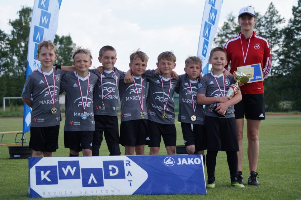 Radoszyce Summer Cup. Najmłodsi piłkarzy rywalizowali na murawie [zdjęcia]