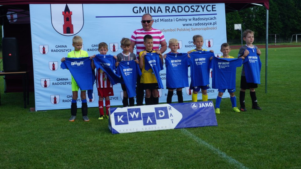 Radoszyce Summer Cup. Najmłodsi piłkarzy rywalizowali na murawie [zdjęcia]