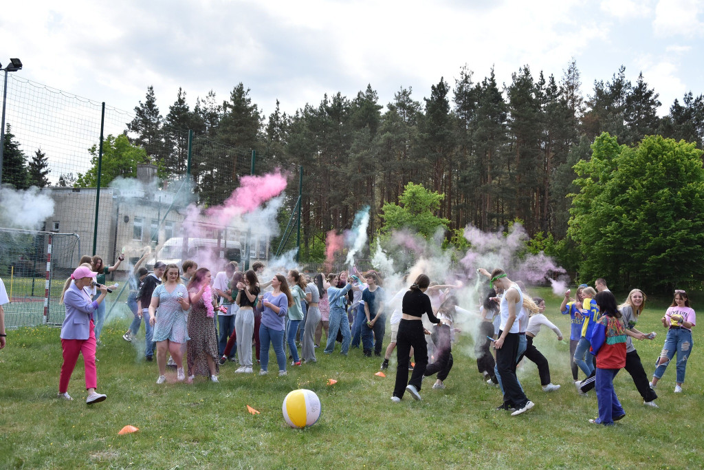 Stąporkowska młodzież przygotowała Festiwal Sportowo-Naukowy [zdjęcia]