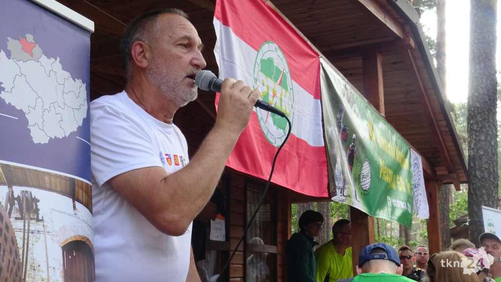 50 km po szlakach Konecczyzny. 31. Konecki Maraton Pieszy [wideo, zdjęcia]