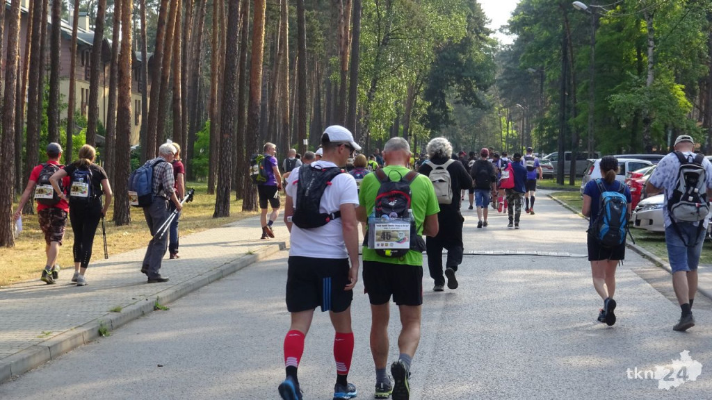 50 km po szlakach Konecczyzny. 31. Konecki Maraton Pieszy [wideo, zdjęcia]