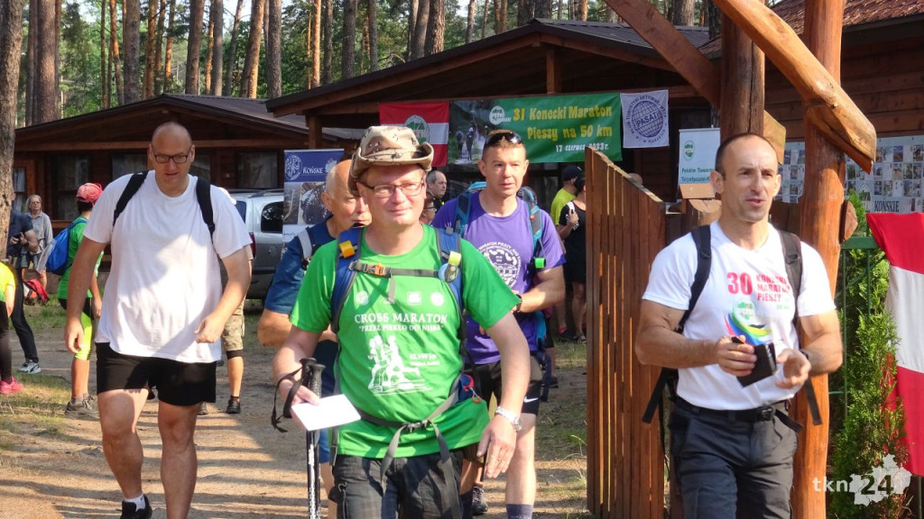 50 km po szlakach Konecczyzny. 31. Konecki Maraton Pieszy [wideo, zdjęcia]