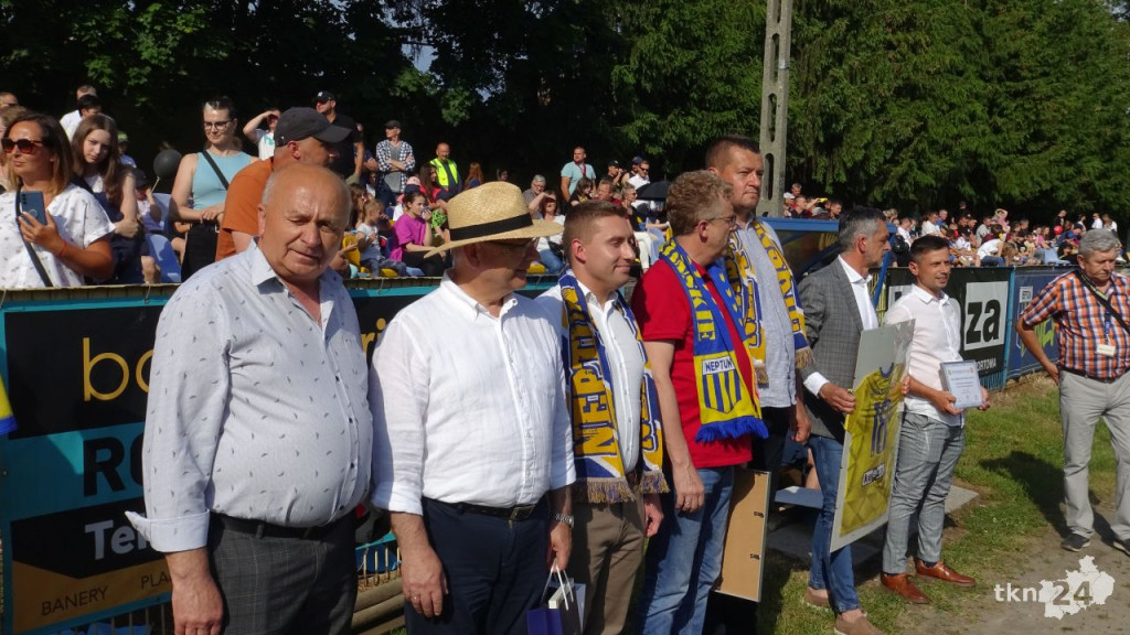 Neptun kończy sezon wygraną. Skoczylas kończy karierę. Tłumy na Sportowej! [wideo, zdjęcia]