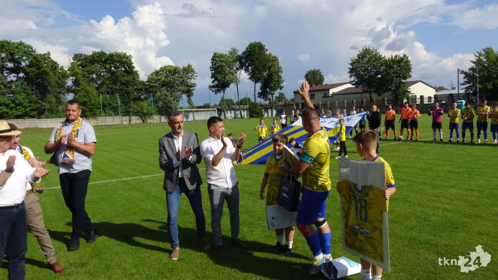 Neptun kończy sezon wygraną. Skoczylas kończy karierę. Tłumy na Sportowej! [wideo, zdjęcia]