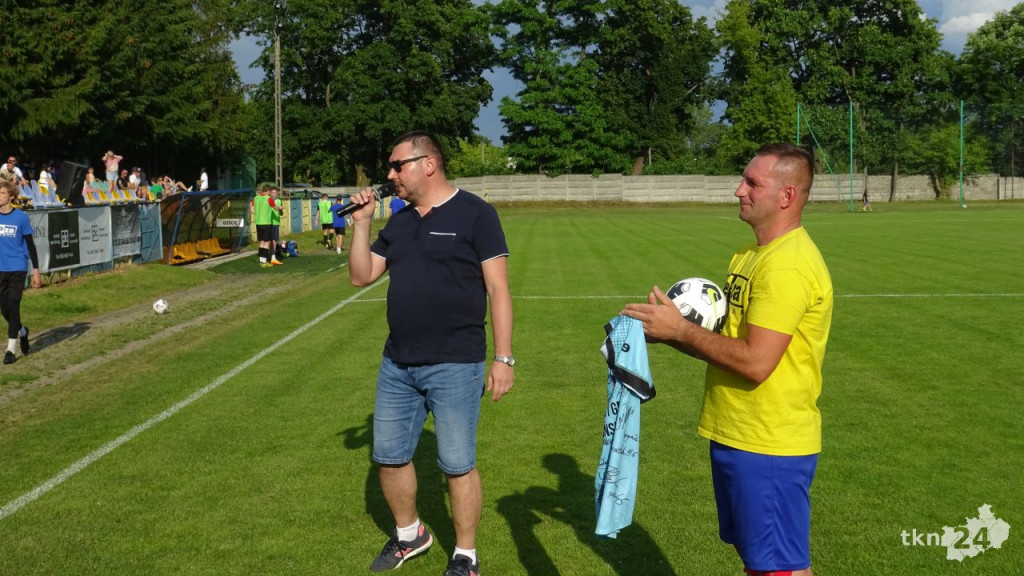 Neptun kończy sezon wygraną. Skoczylas kończy karierę. Tłumy na Sportowej! [wideo, zdjęcia]