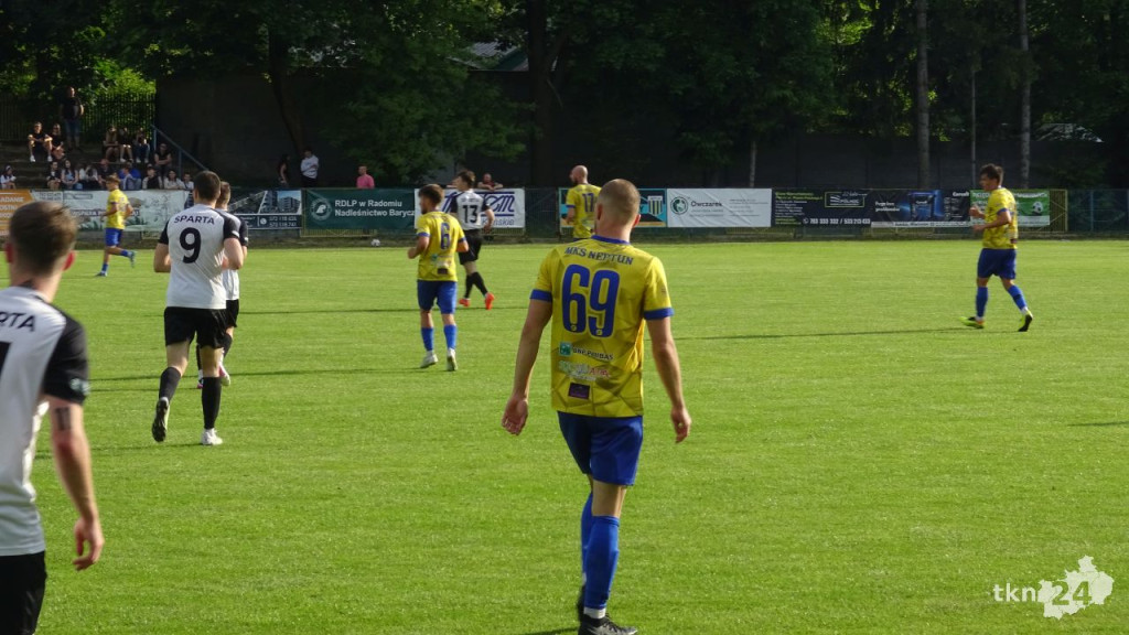 Neptun kończy sezon wygraną. Skoczylas kończy karierę. Tłumy na Sportowej! [wideo, zdjęcia]