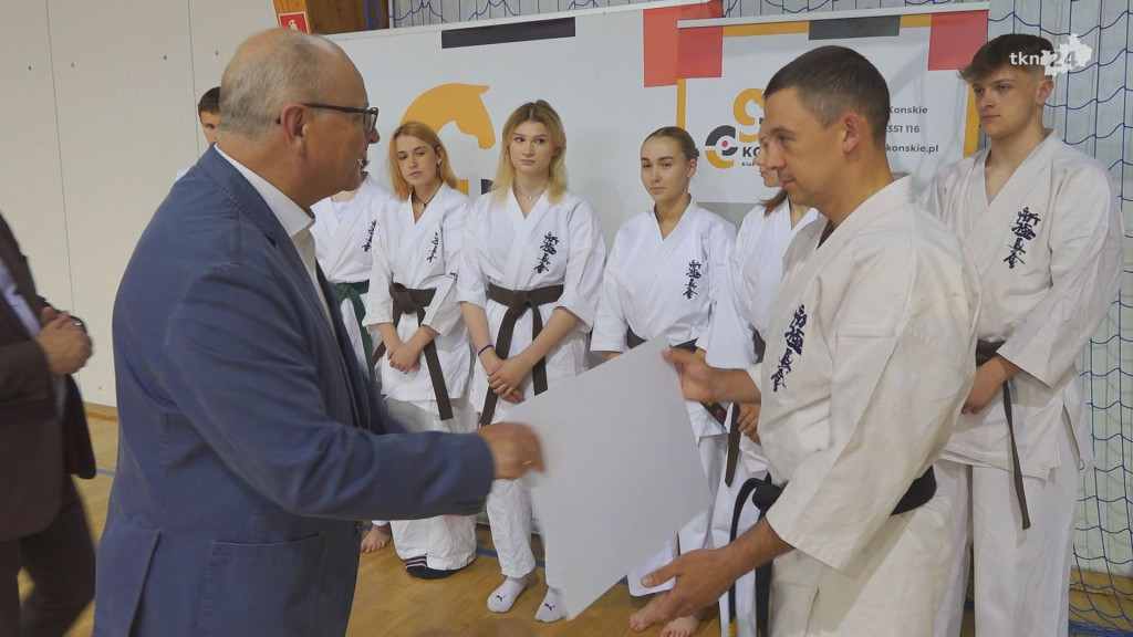 Karatecy jadą na Mistrzostwa Europy. Otrzymali gminne wsparcie [wideo, zdjęcia]
