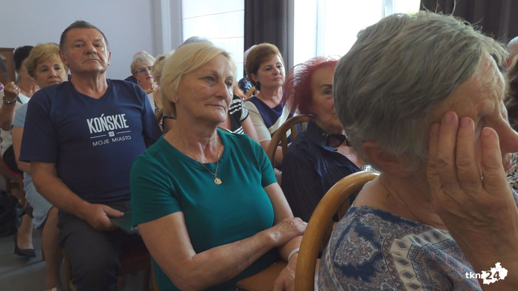 WIDEO: Zakończenie roku 22/23 na Uniwersytecie Trzeciego Wieku [wideo, zdjęcia]