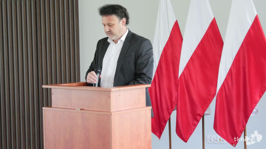 Starosta konecki nagrodził najlepszych uczniów minionego roku [wideo, zdjęcia]