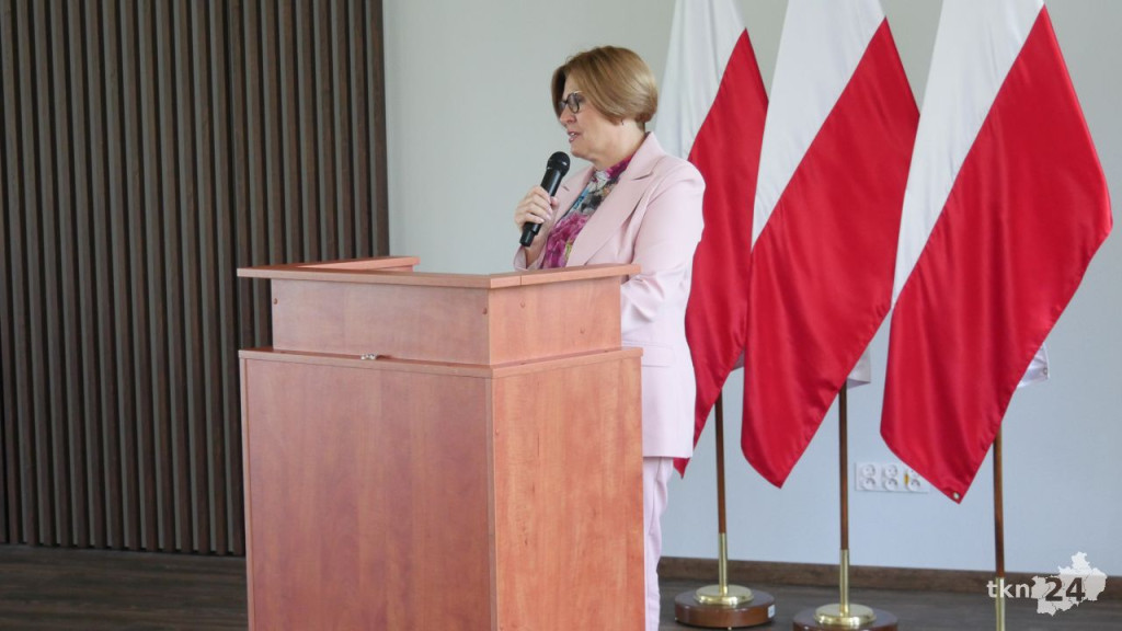 Starosta konecki nagrodził najlepszych uczniów minionego roku [wideo, zdjęcia]