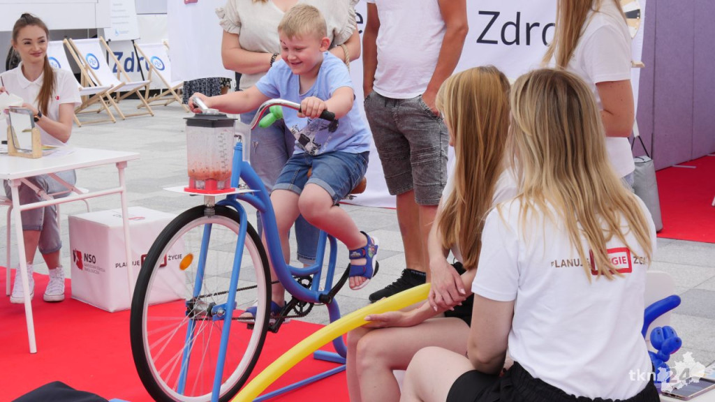 Zdrowe Życie. Duże zainteresowanie zdrowotnym eventem w Końskich [wideo, zdjęcia]