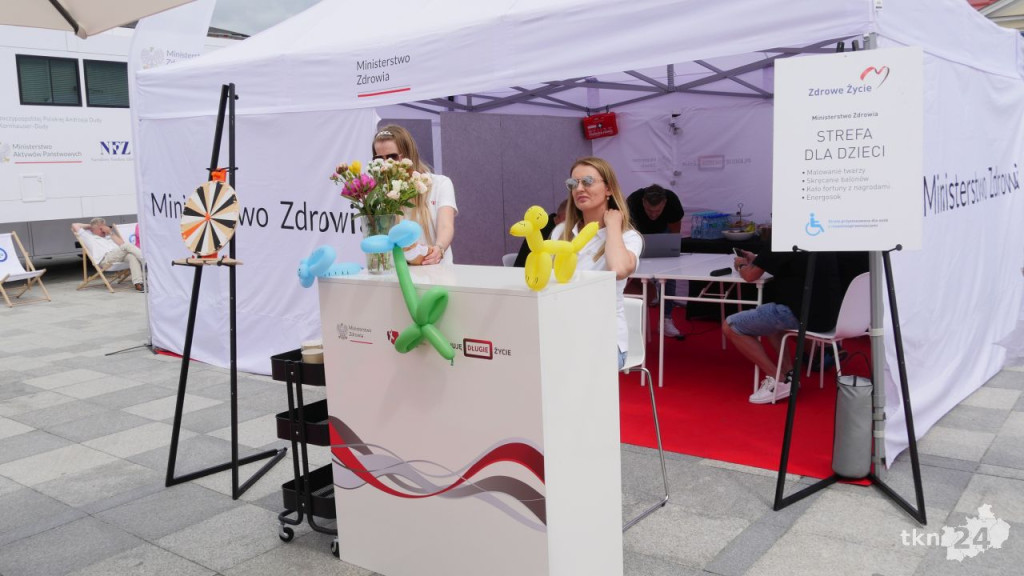 Zdrowe Życie. Duże zainteresowanie zdrowotnym eventem w Końskich [wideo, zdjęcia]