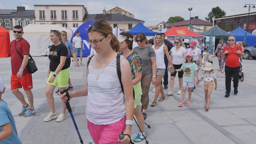 Spacer po zdrowie z Białego Miasteczka w Końskich [wideo, zdjęcia]