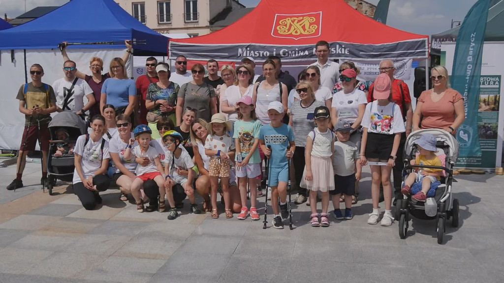 Spacer po zdrowie z Białego Miasteczka w Końskich [wideo, zdjęcia]