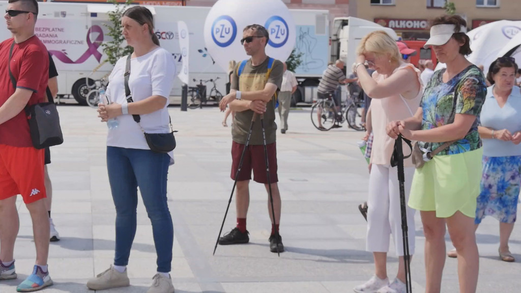Spacer po zdrowie z Białego Miasteczka w Końskich [wideo, zdjęcia]