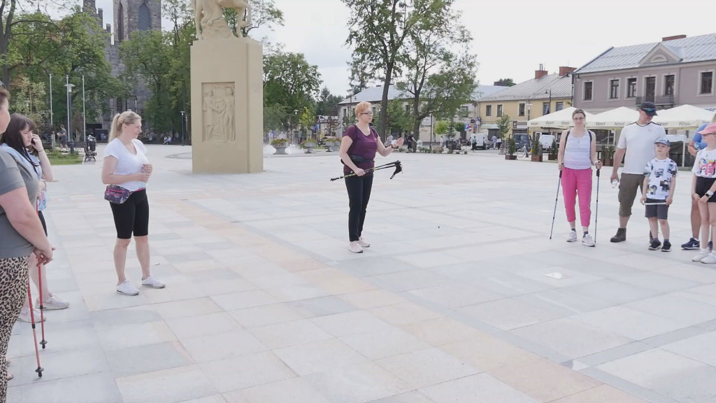 Spacer po zdrowie z Białego Miasteczka w Końskich [wideo, zdjęcia]