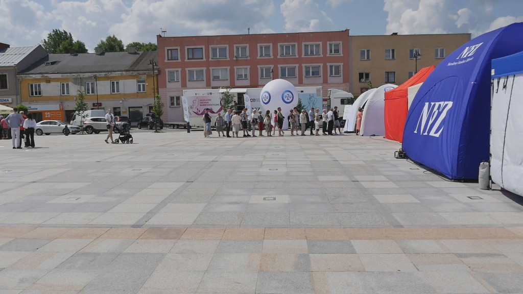 Spacer po zdrowie z Białego Miasteczka w Końskich [wideo, zdjęcia]