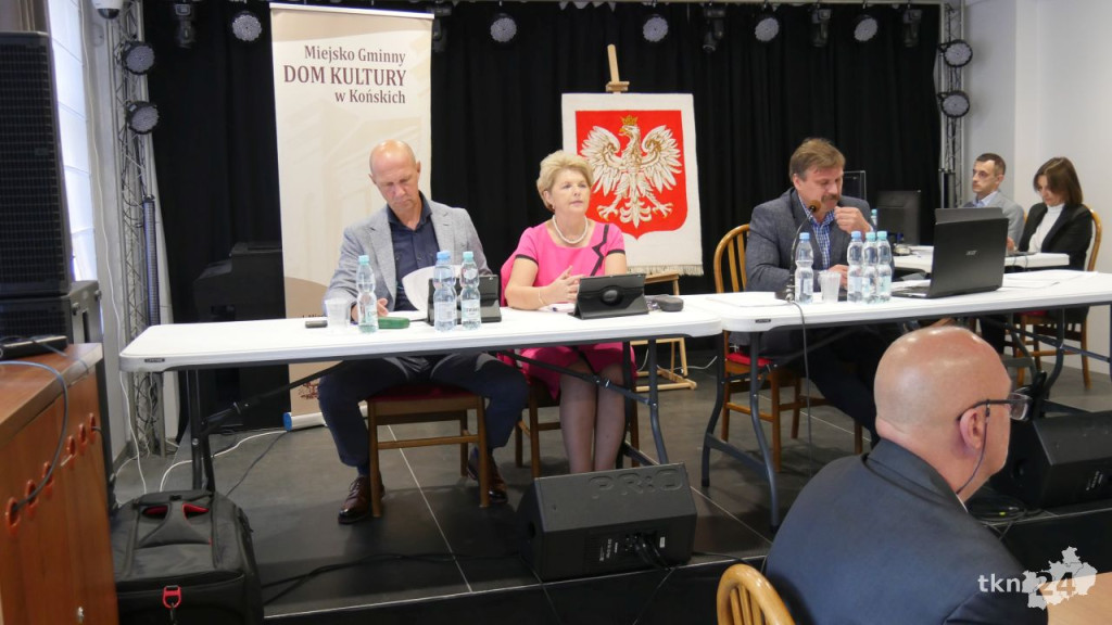 Obratański z jednogłośnym absolutorium. Uzyskał też wotum zaufania [wideo, zdjęcia]